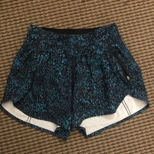 Lululemon size 6 shorts